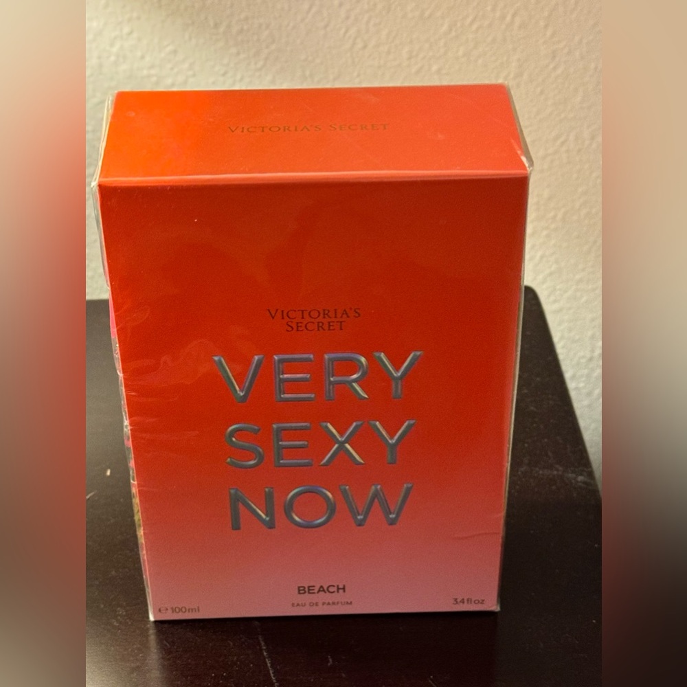Very Sexy Now Beach